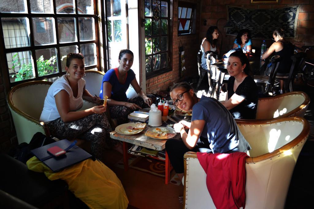 Brickhouse Ayutthaya Guesthouse Est 1986 Exterior photo
